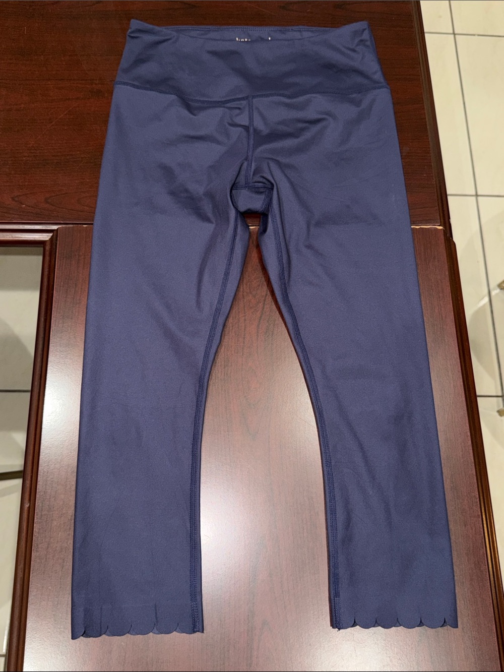 Kate Spade Navy Blue Leggings with Scalloped Ankles, Size S